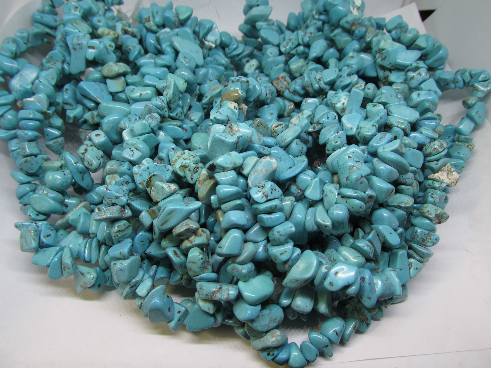 (image for) Turquoise side drilled Double Strand 32" beads #1557
