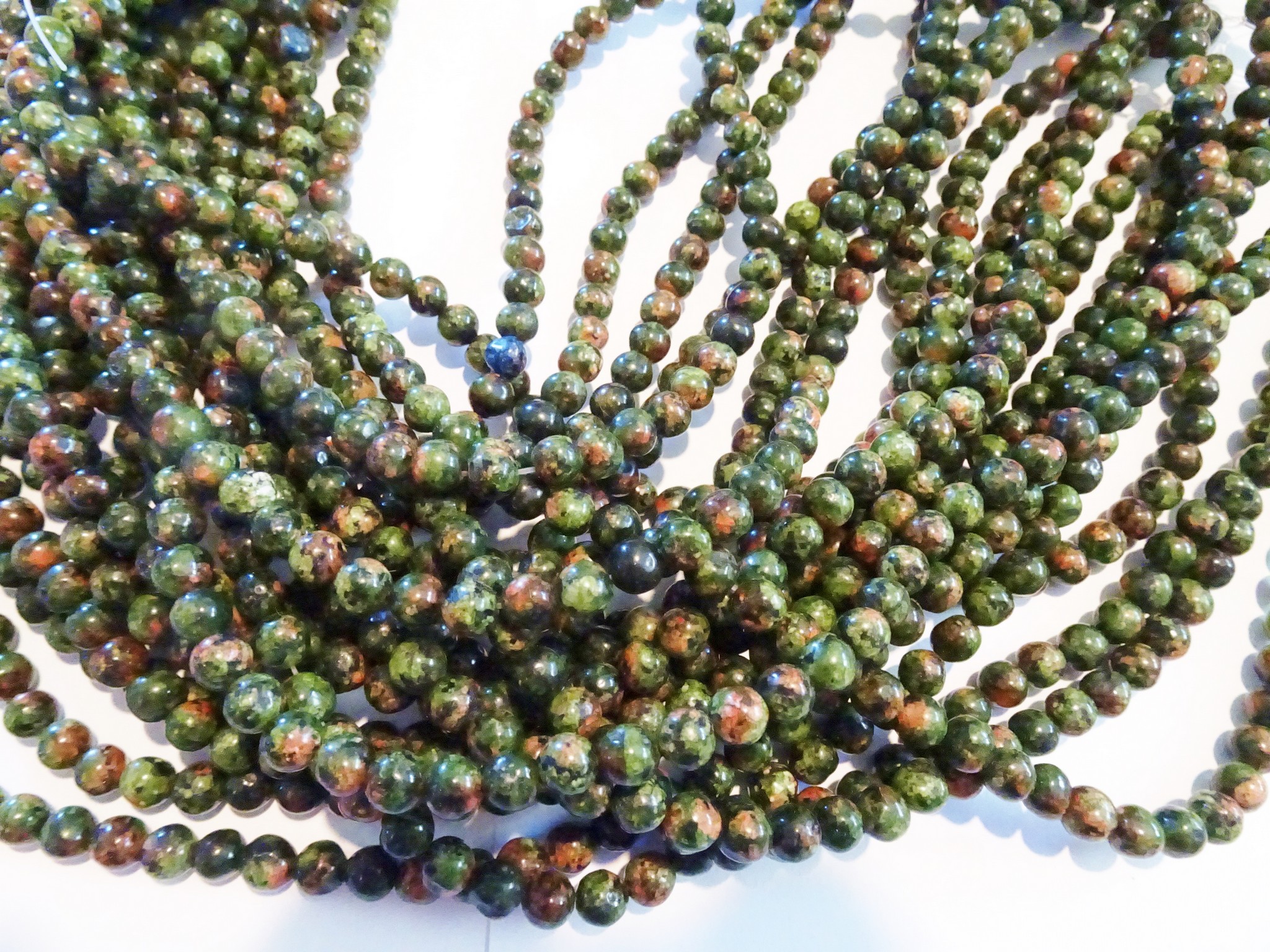 (image for) Green and coral 6mm stone round beads #1958