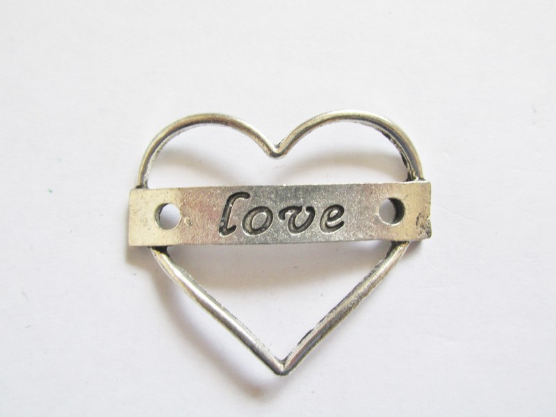 (image for) Bracelet Connector- Heart "Love" #CON26
