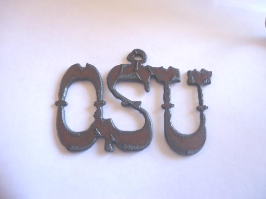 (image for) OSU rustic metal pendant #OSU