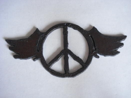 (image for) Peace sign with wings metal cutout pendant #PO003