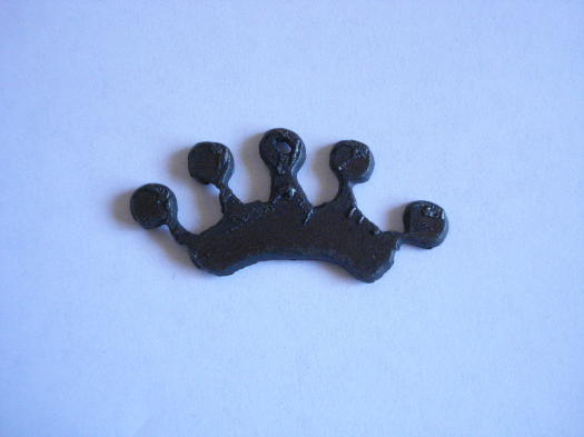 (image for) Crown metal cutout charm #TT003-2 3/4