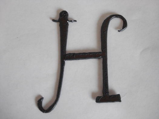 (image for) Initial Letter Curley Metal "H" 3" - Pendant #CMH-3