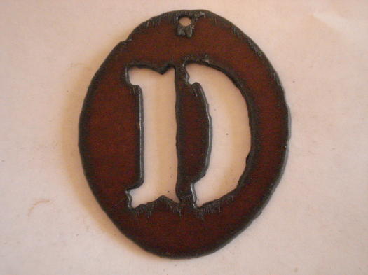(image for) Initial metal cutout pendant oval #OM-D