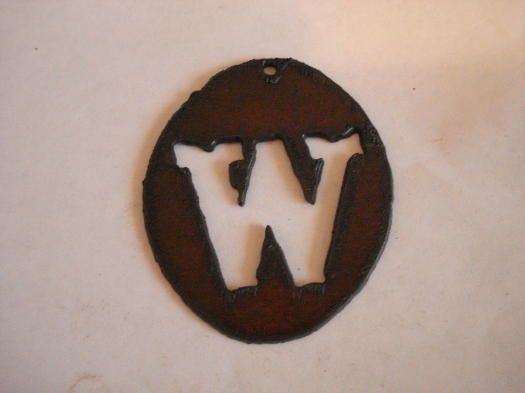 (image for) Initial metal cutout pendant Oval #OM-W