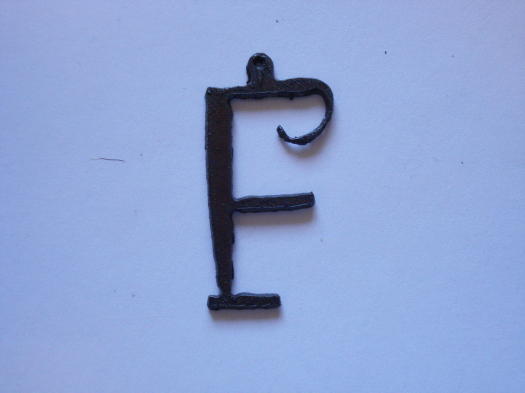 (image for) Initial Letter Curley Metal "F" 3" - Pendant #CMF-3