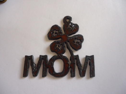 (image for) 4H Mom metal cutout pendant #BY002-L