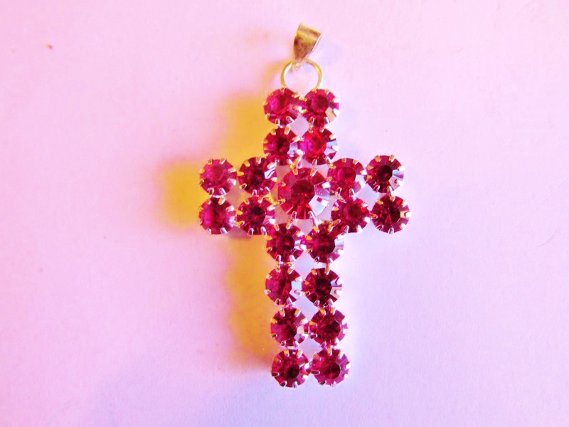 (image for) Pink crystal cross #HU13-57