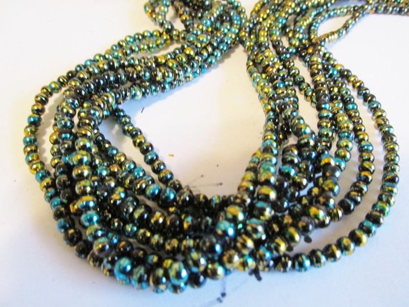 (image for) Black, Turquoise, Gold glass rounds 4mm #DS1065