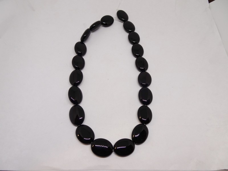 (image for) Black Onyx oval beads 20mm #1418