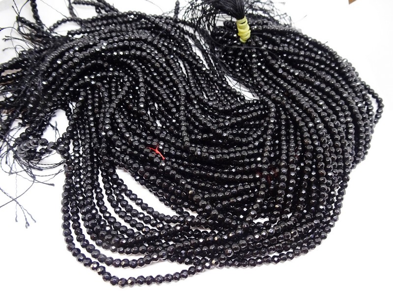 (image for) Black Onyx faceted round beads 4mm #1427