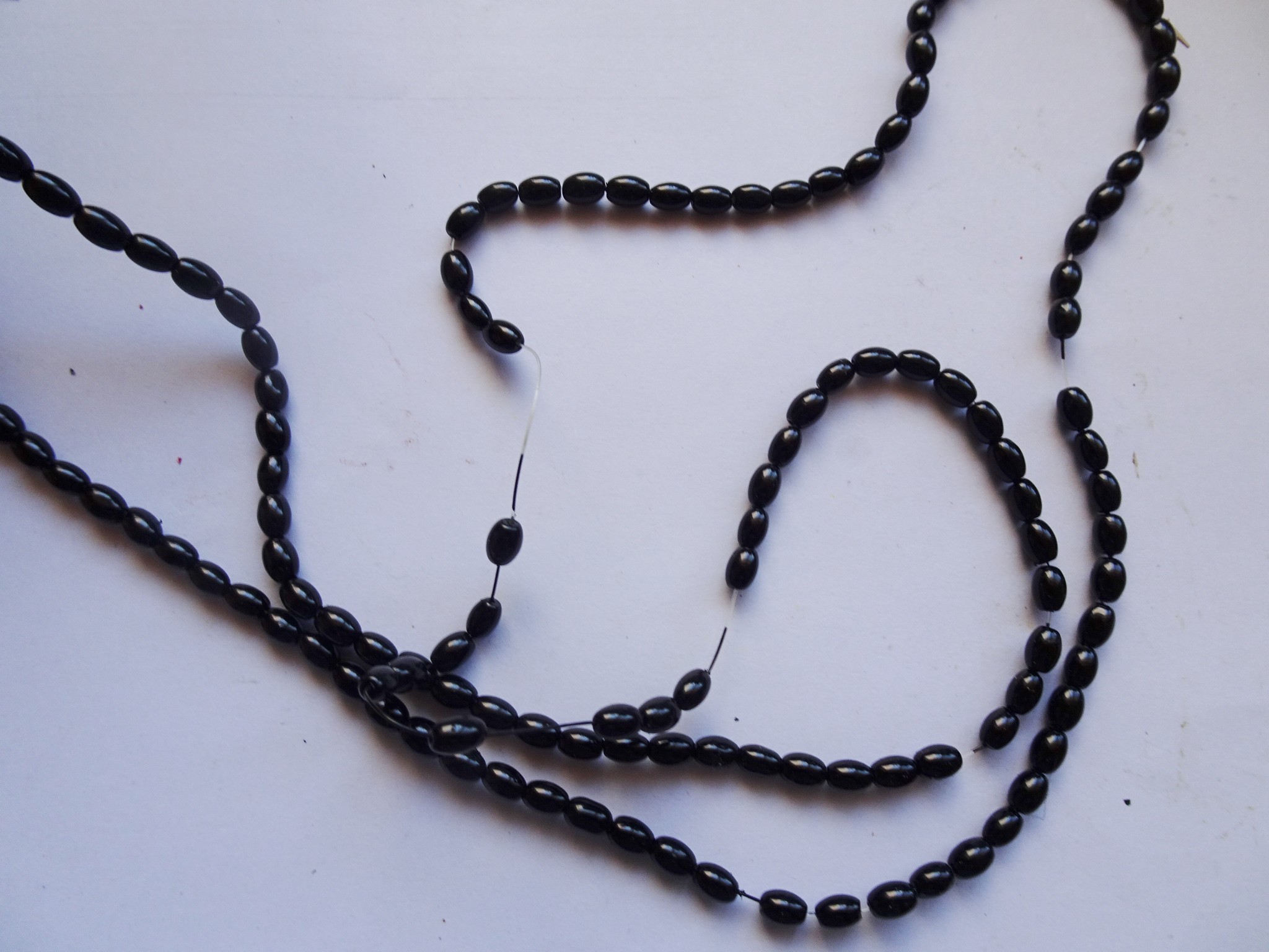 (image for) Black small barrel beads double strand 6x4mm #1394