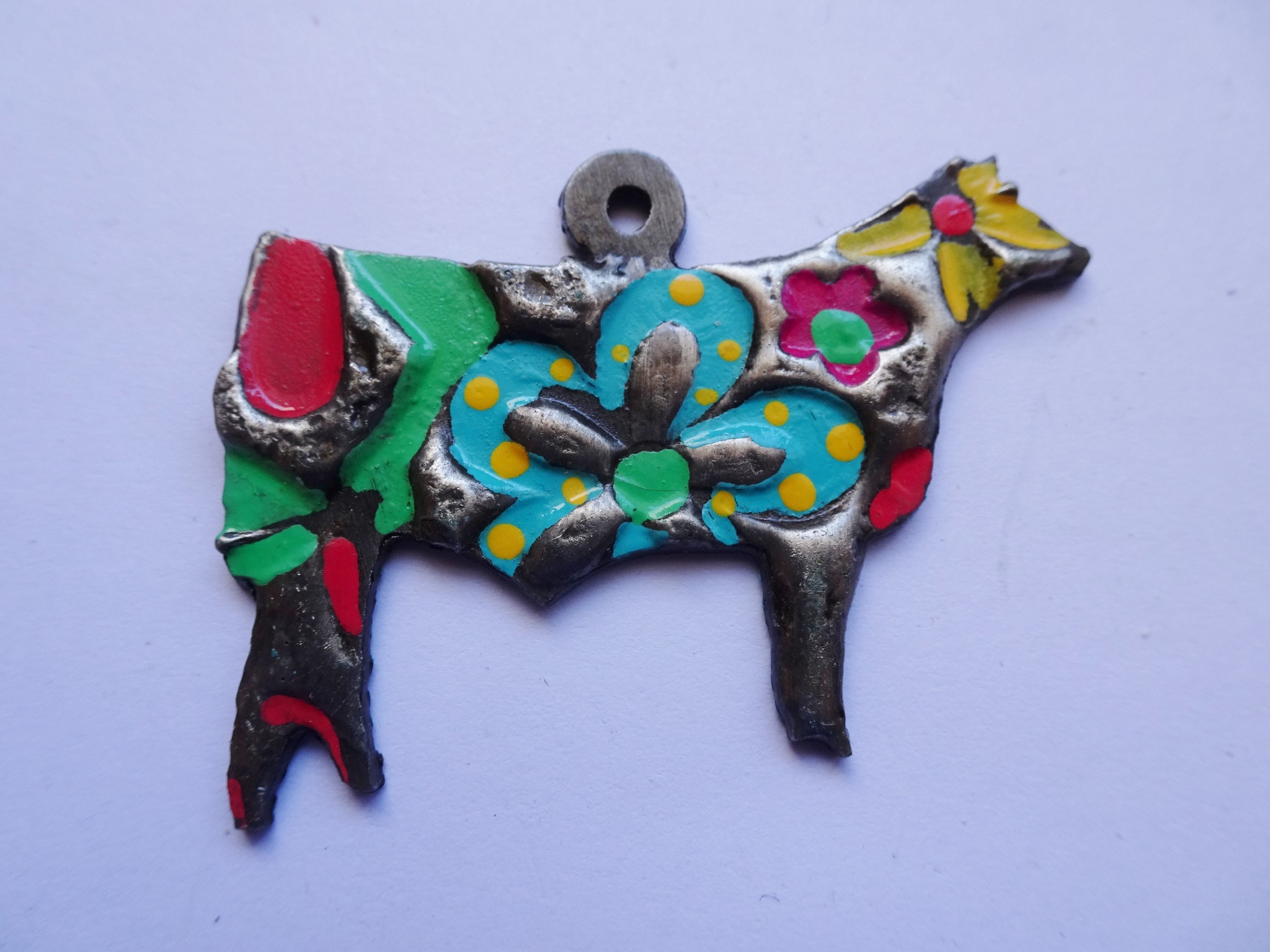 (image for) Show steer metal painted pendant #C-13a