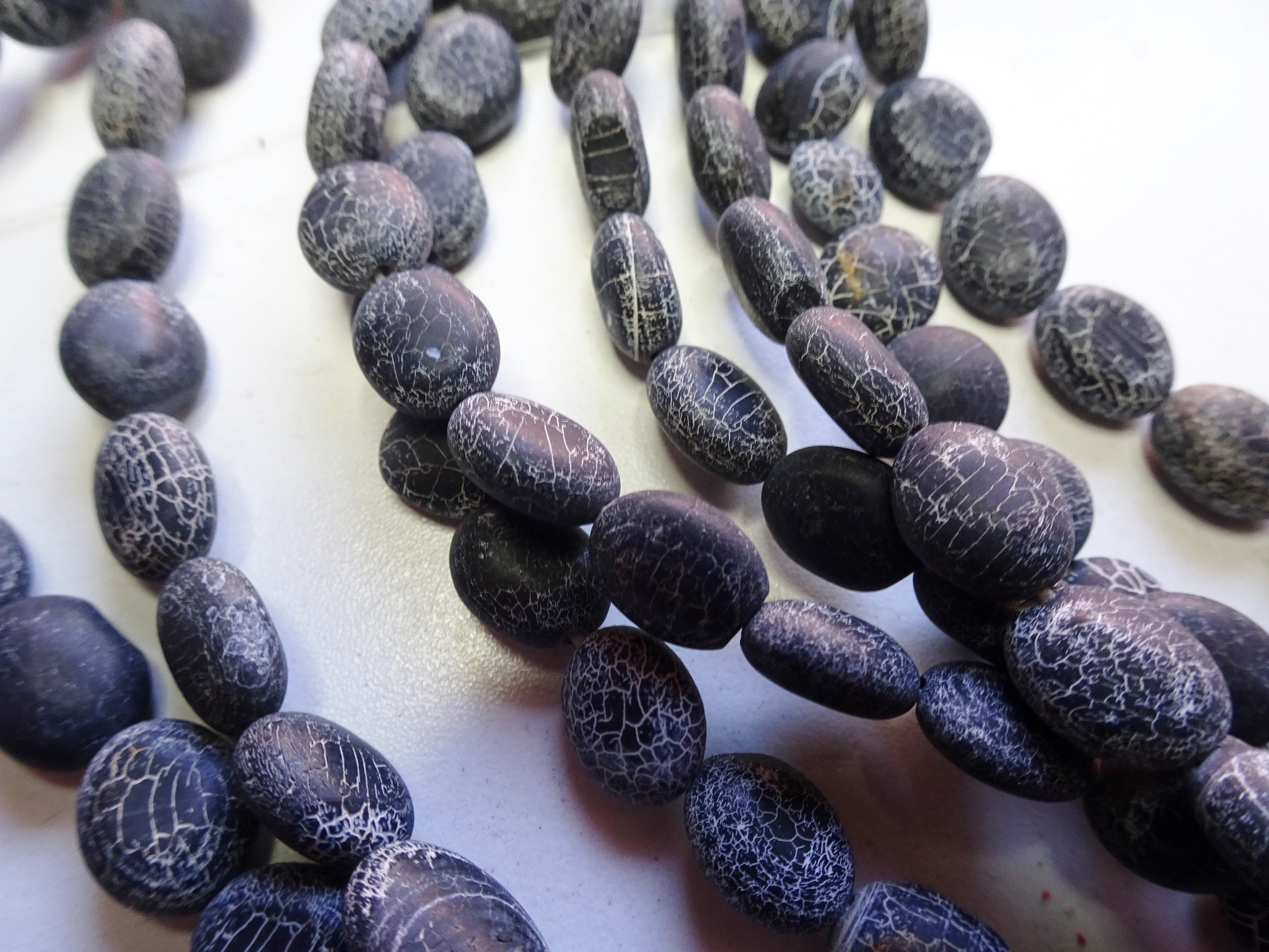 (image for) Black Onyx carved oval beads 8x10mm #1967