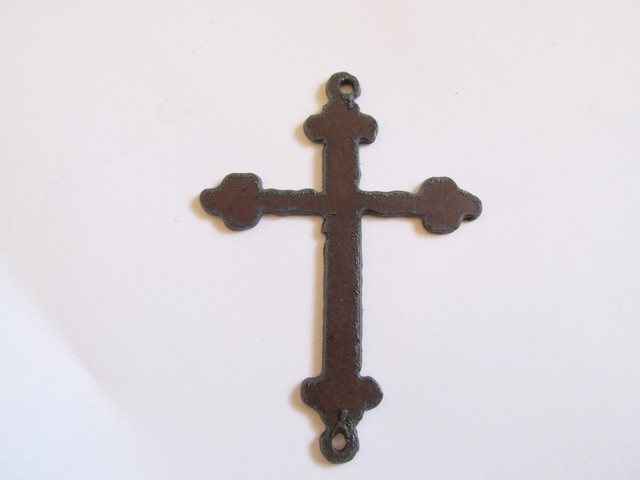 (image for) Cross metal cutout pendant #CC004-DL-3.5 - Click Image to Close