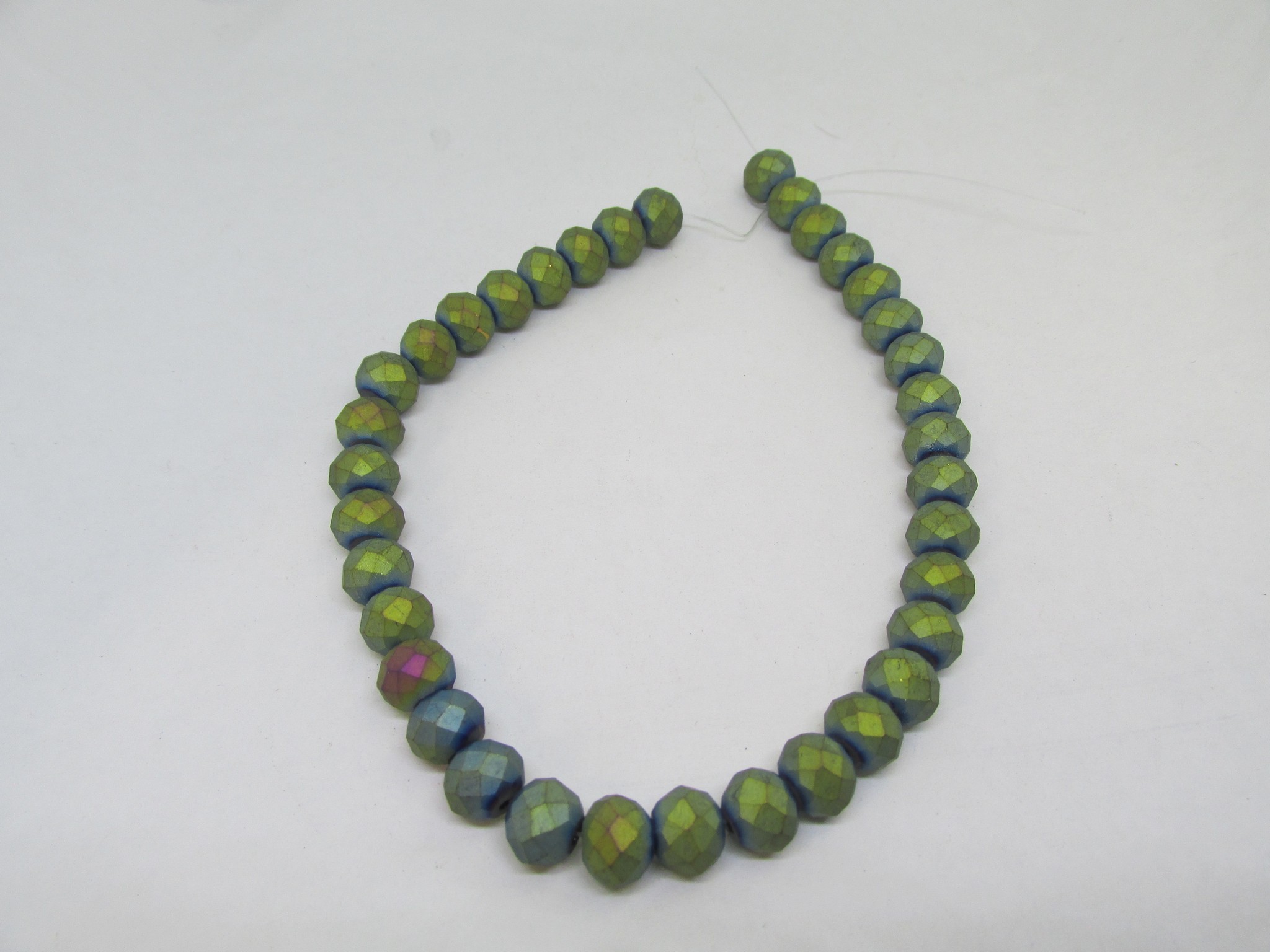 (image for) Green olive 10mm faceted mat crystals #TU-1126