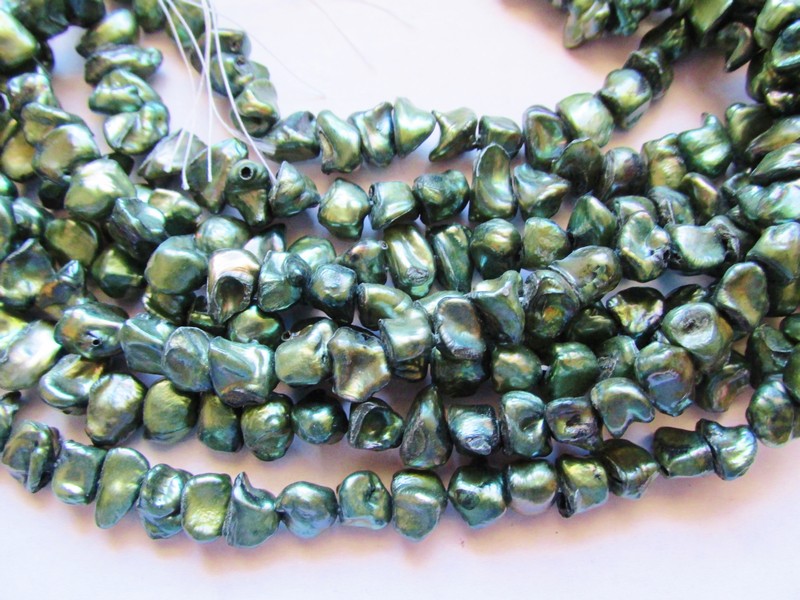(image for) Green teal Fresh water pearl nugget 9mm #1457