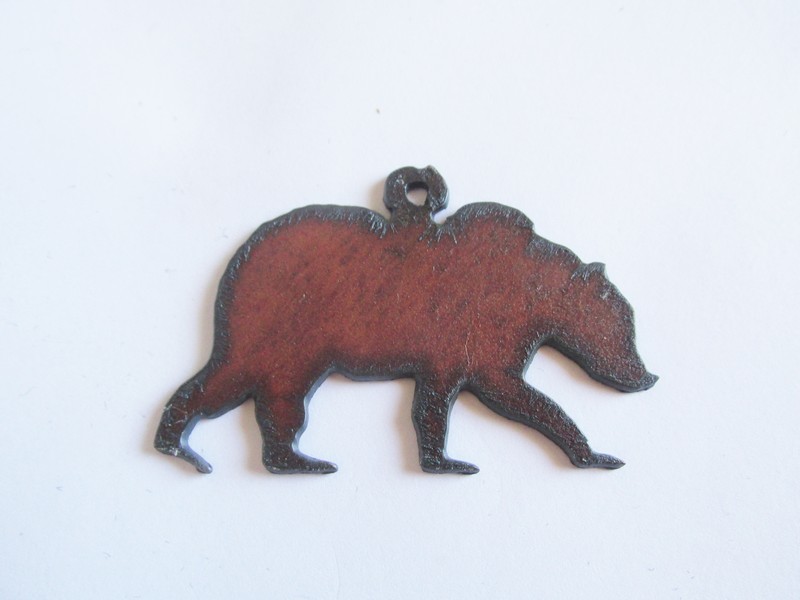 (image for) Bear rustic metal pendant #GO009