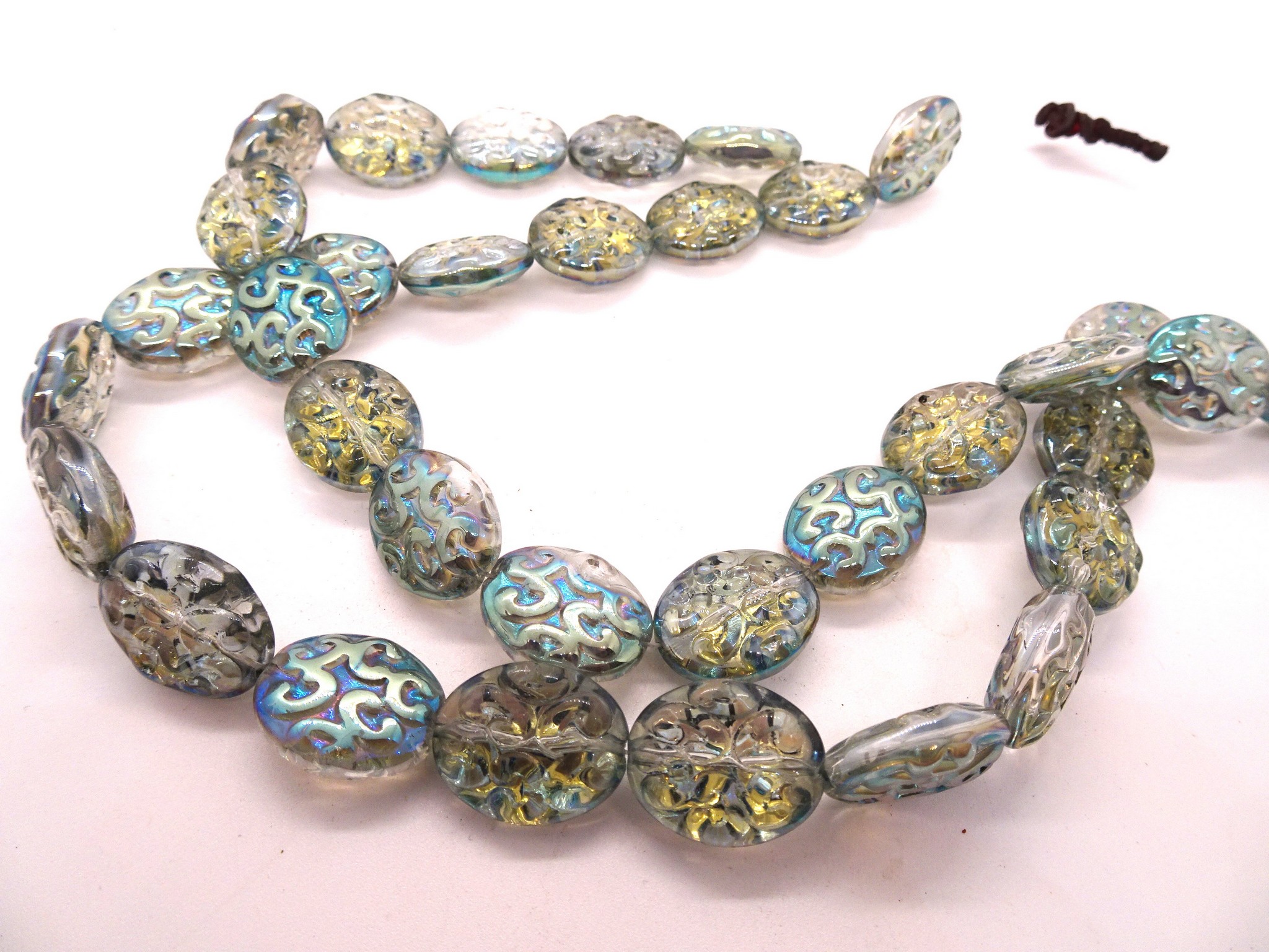 (image for) Turquoise carnival glass fancy ovals #h1286BB