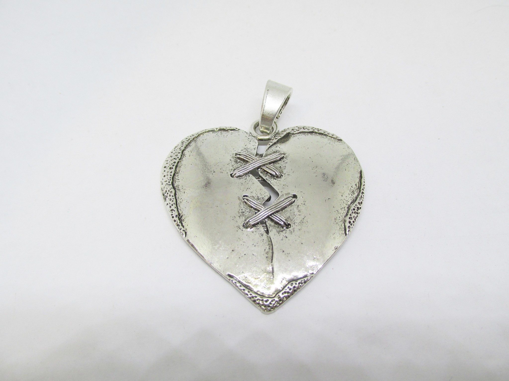 (image for) Heart antique silver broken heart #HU13-7