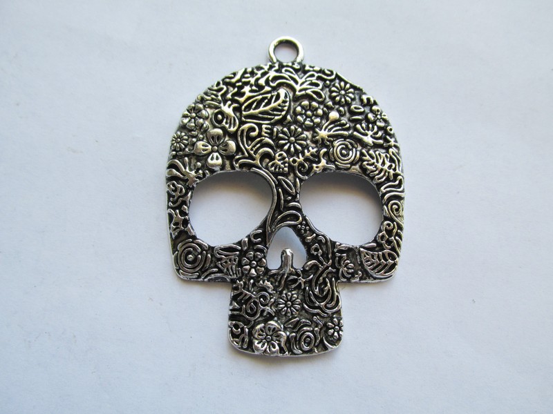 (image for) Sugar skull antique silver 2 1/4" #MP118