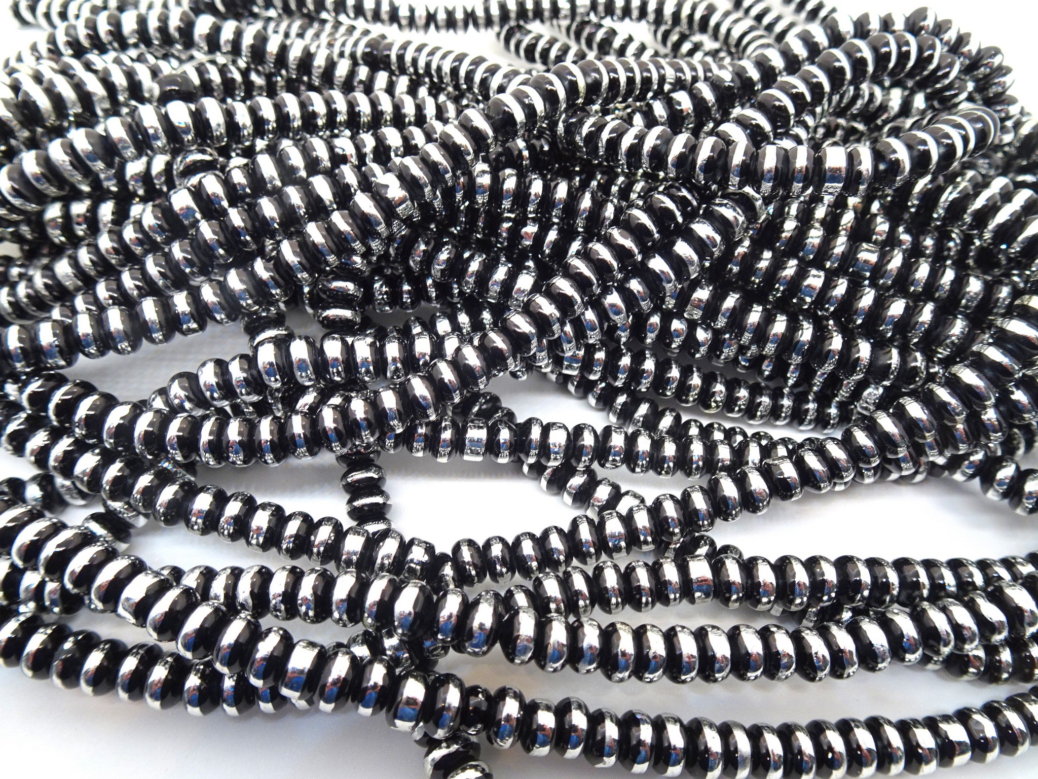 (image for) Silver and black rondelle beads 4x6mm #1591