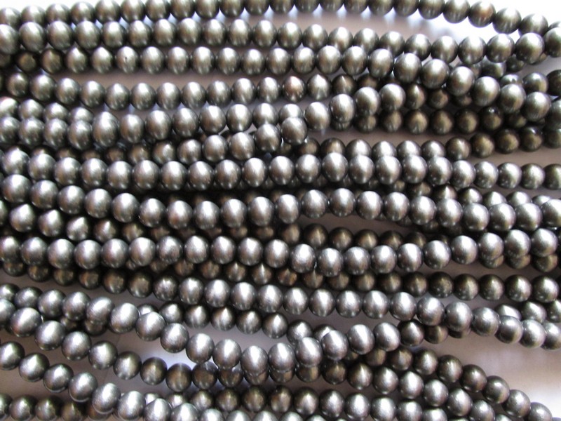 (image for) Silver Faux Navajo Indian Pearls acrylic round 8mm #1675