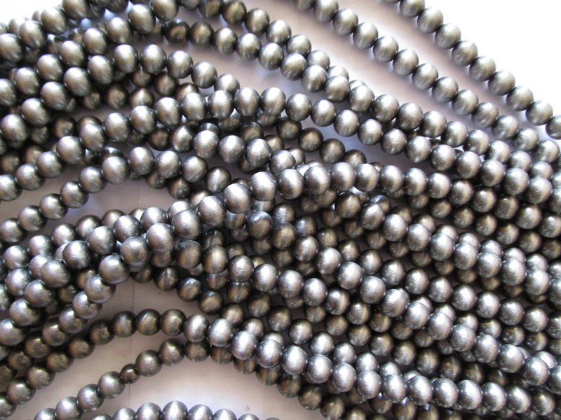 (image for) silver faux Navajo Indian pearls acrylic round 12mm #1276