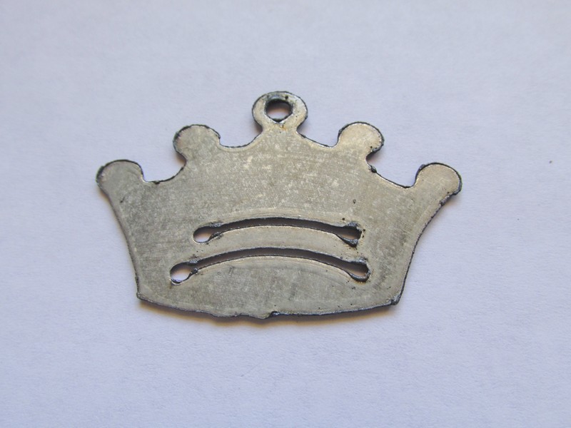 (image for) Crown Rustic Metal Silver Pendant #WKS-15