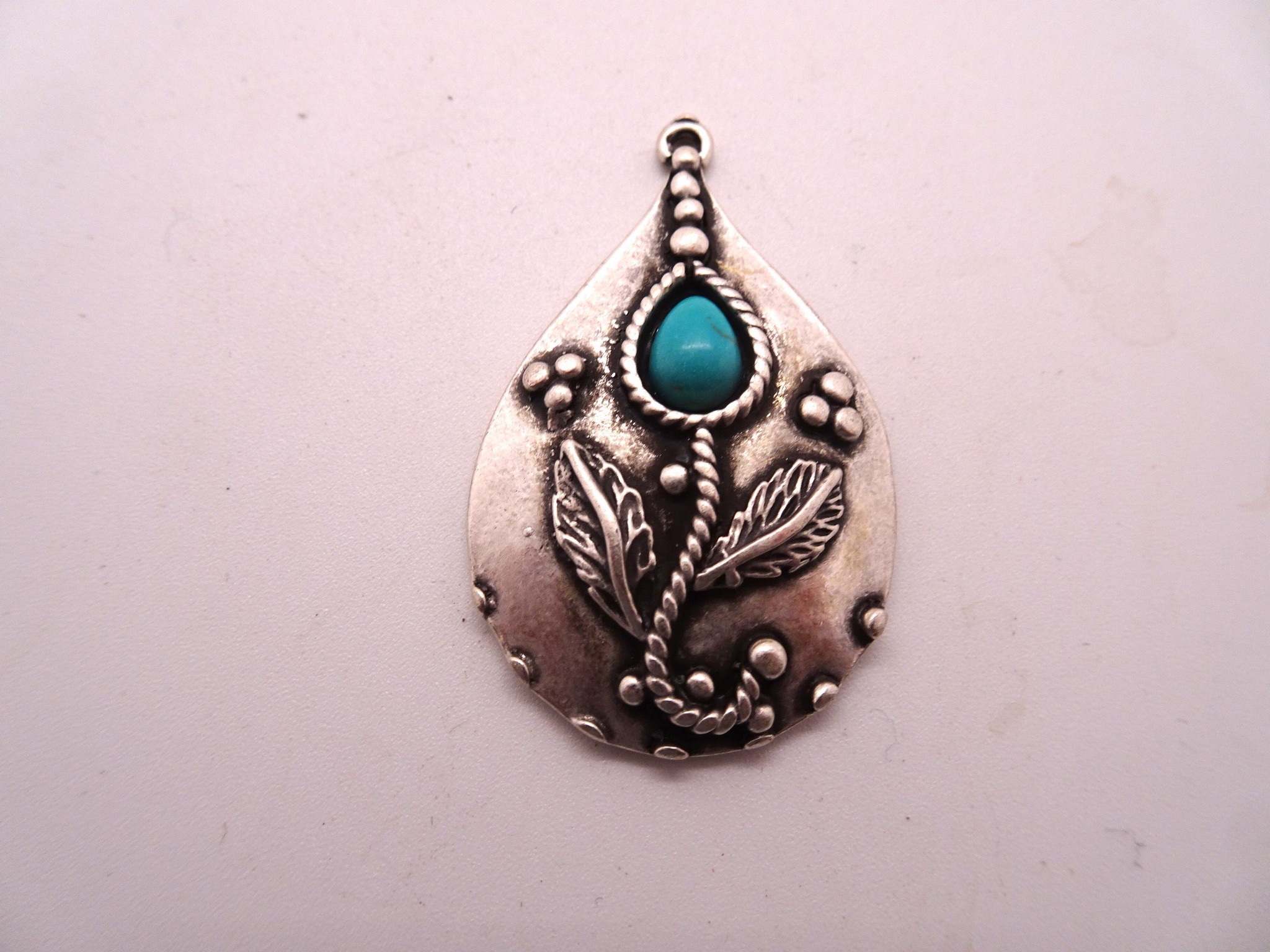 (image for) Tear drop antique silver flower pendant #Rm526