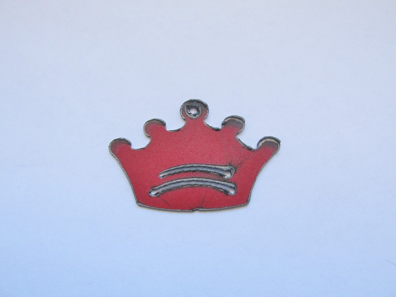 (image for) Crown Rustic Metal Red Pendant #WKS-23