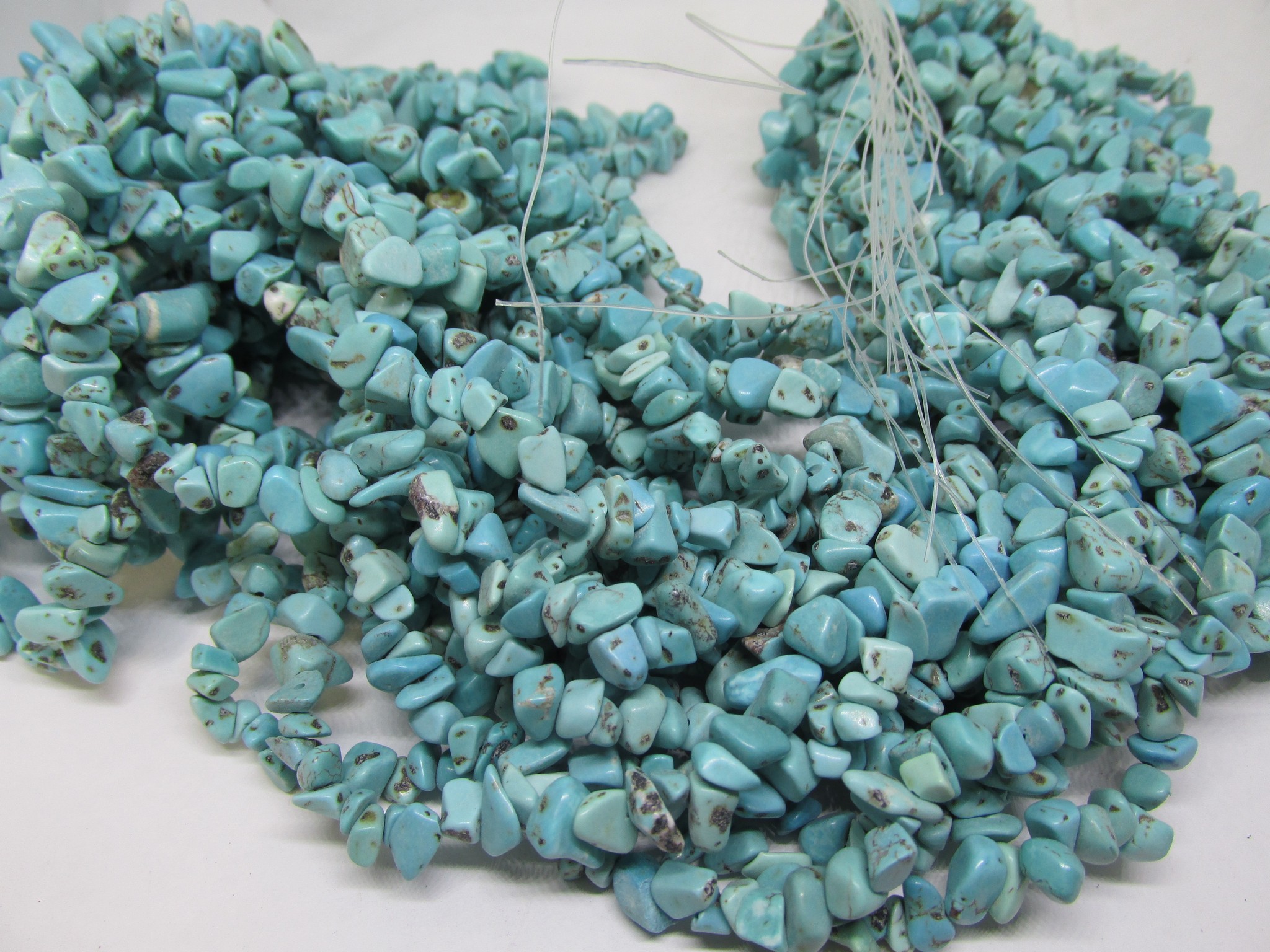 (image for) Turquoise magnesite small chunk chip 5mm #1911