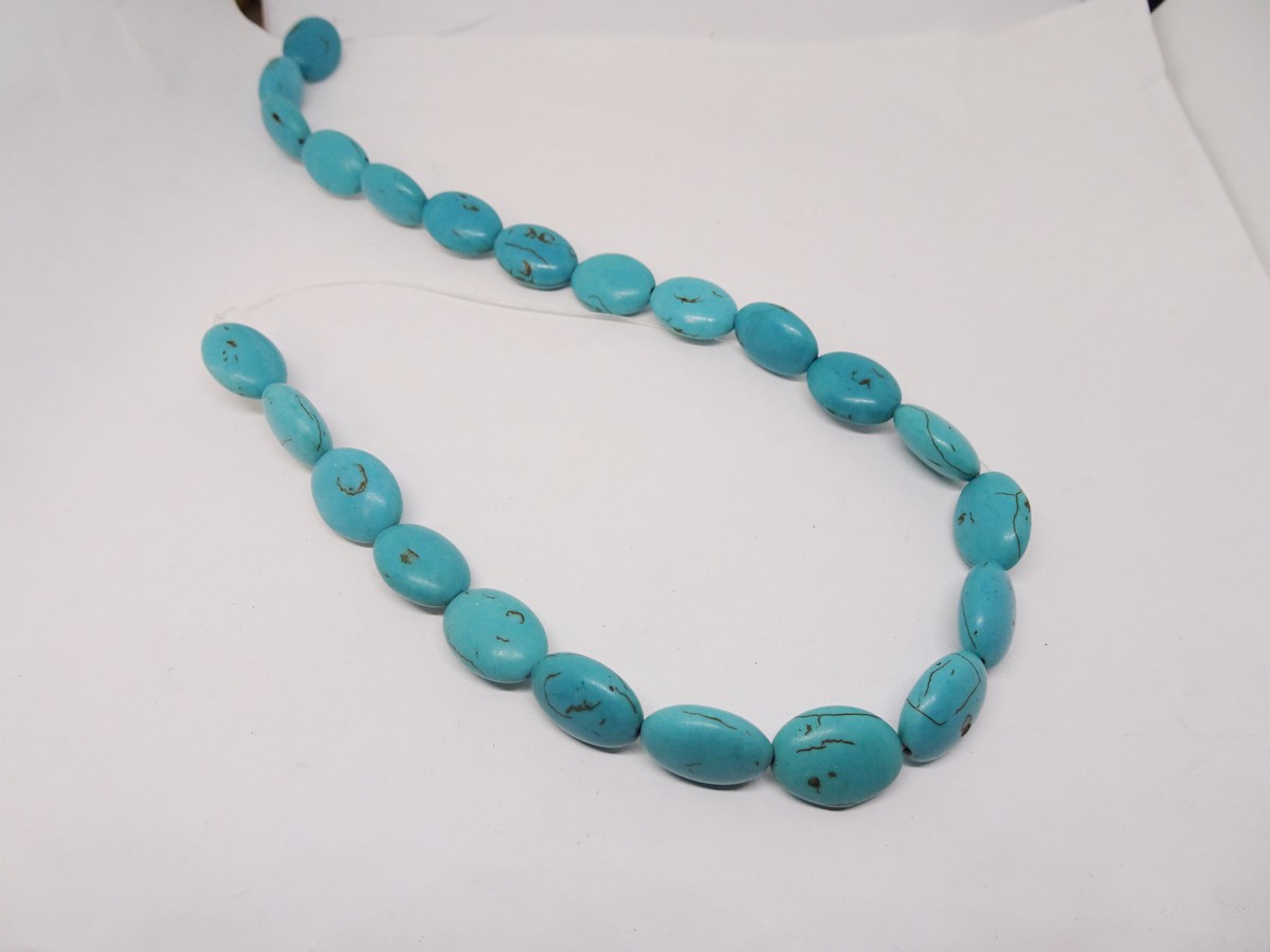 (image for) Turquoise howlite oval beads 15x19mm #1776