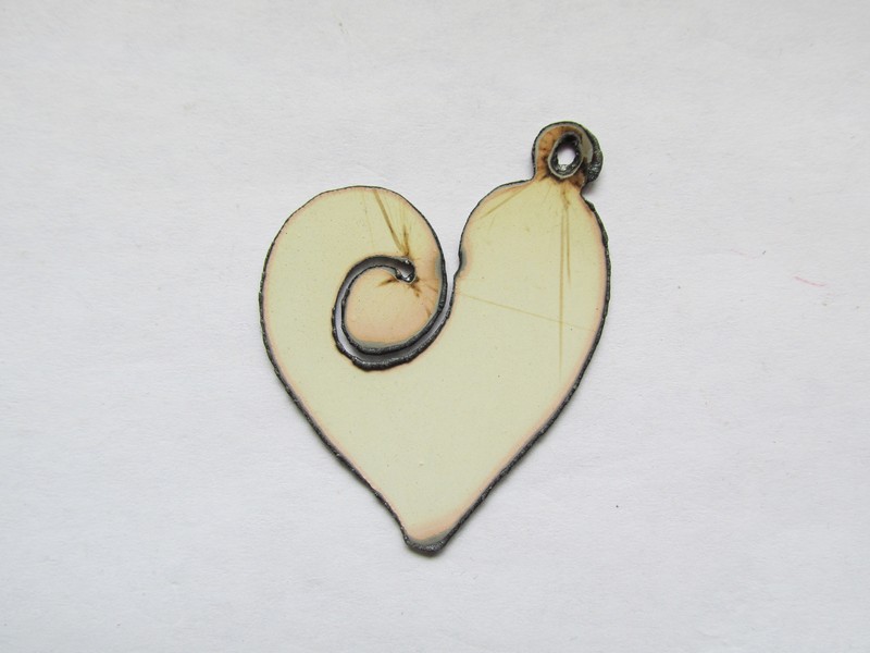 (image for) Heart Rustic Metal Off White Pendant #WKS-16B