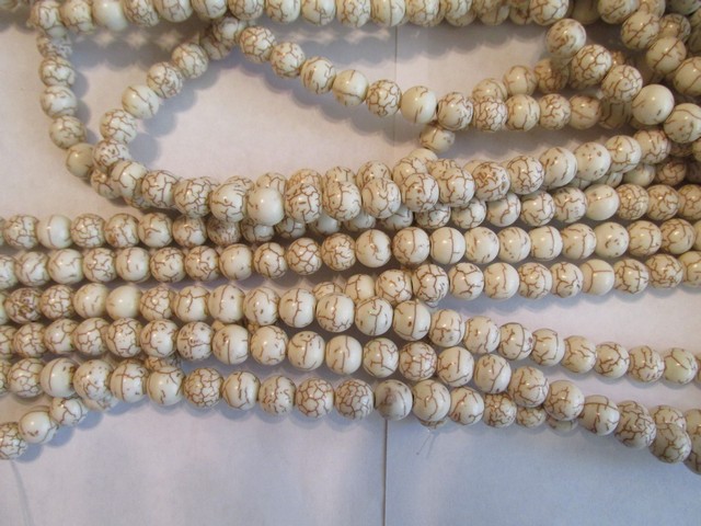 (image for) White howlite round beads 10mm #1701-TU