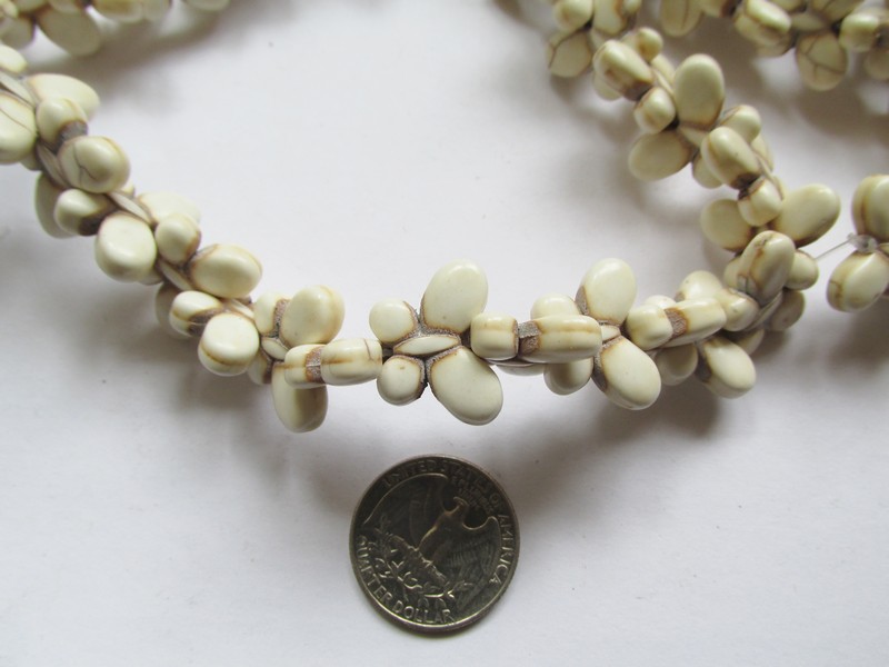 (image for) Cream butterfly beads 15x19mm #1900