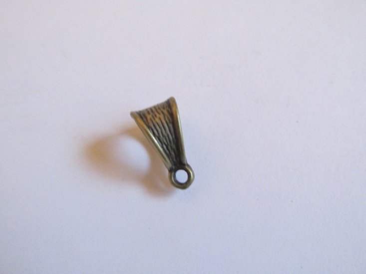 (image for) Bail - big hole antique bronze (bag of 5) #BSHU06