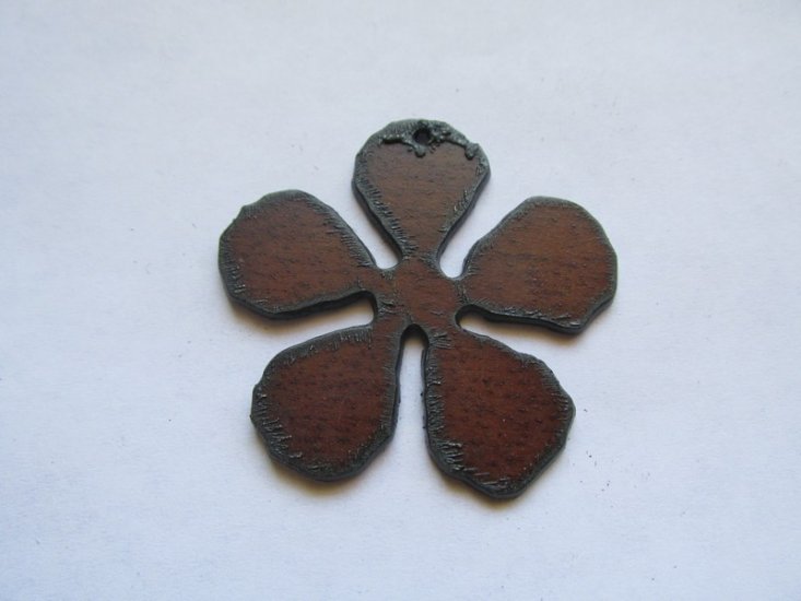 (image for) Flower Metal Cutout Pendant #CG001