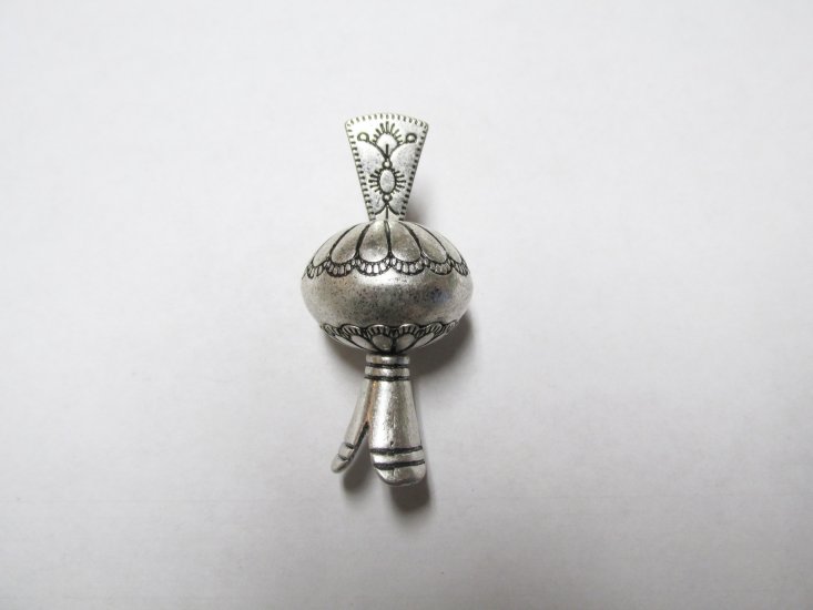 (image for) squash blossom naja pendant #RM-338