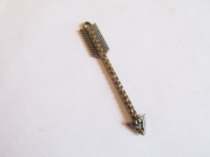 (image for) Antique Bronze Arrow Pendant #HU14-42