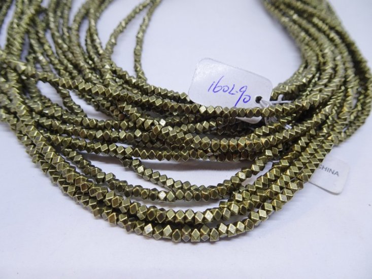 (image for) Bronze hematite faceted square 3mm beads #1403B