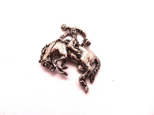 (image for) Bucking bronc #C3107-16