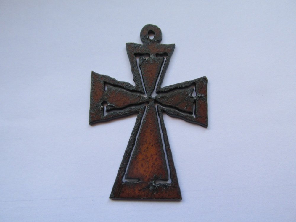 (image for) Cross metal cutout pendant #CC009