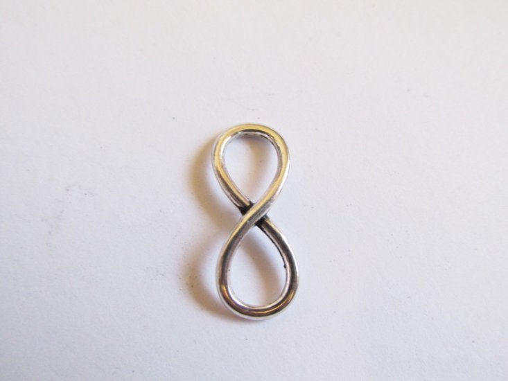 (image for) Connector - Infinity symbol (bag of 3) #CON46