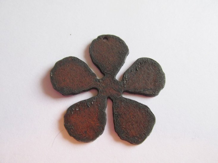 (image for) Flower metal cutout pendant #CG001-2