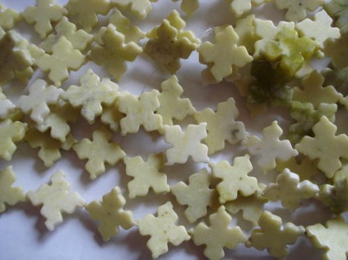 (image for) Yellowish green Jasper cross beads #SS1137
