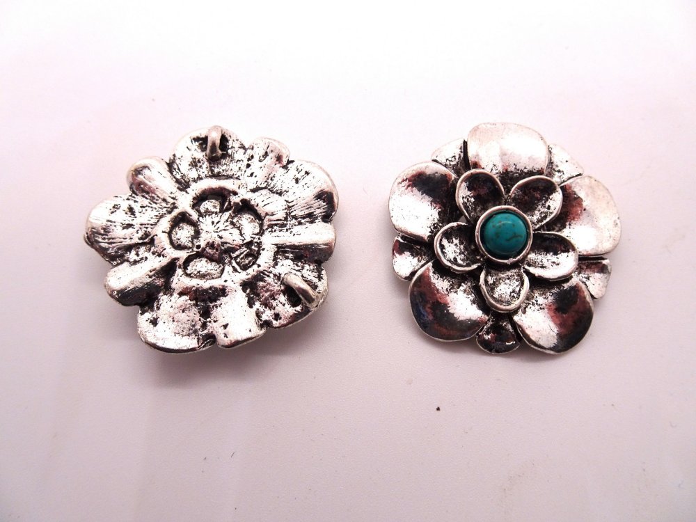 (image for) Flower pendant with stone #RM-514