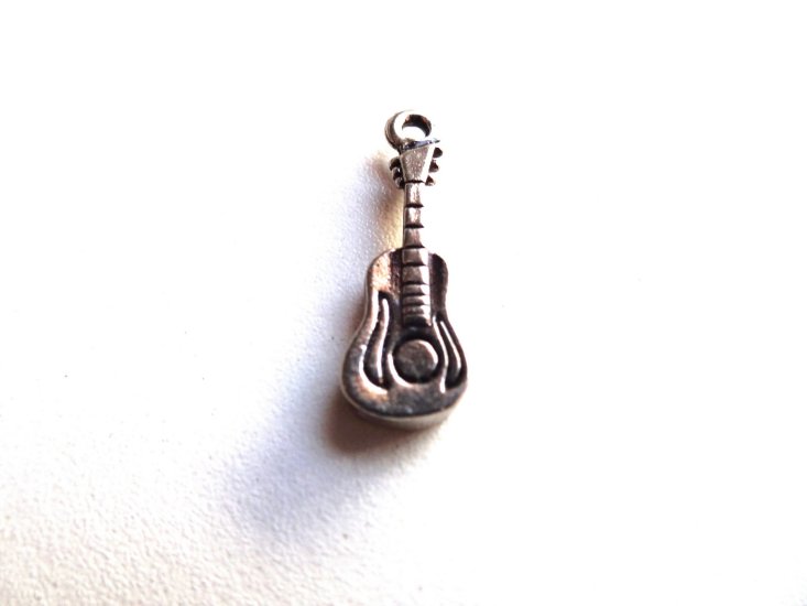 (image for) Guitar silver charm #BS-ch17