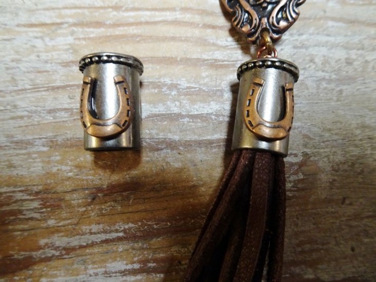Horse shoe Rustic Metal Pendant w/loop #RR003-L