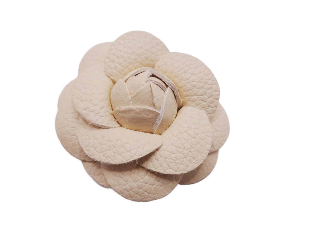 (image for) Faux leather flower 2 1/2" - Off White